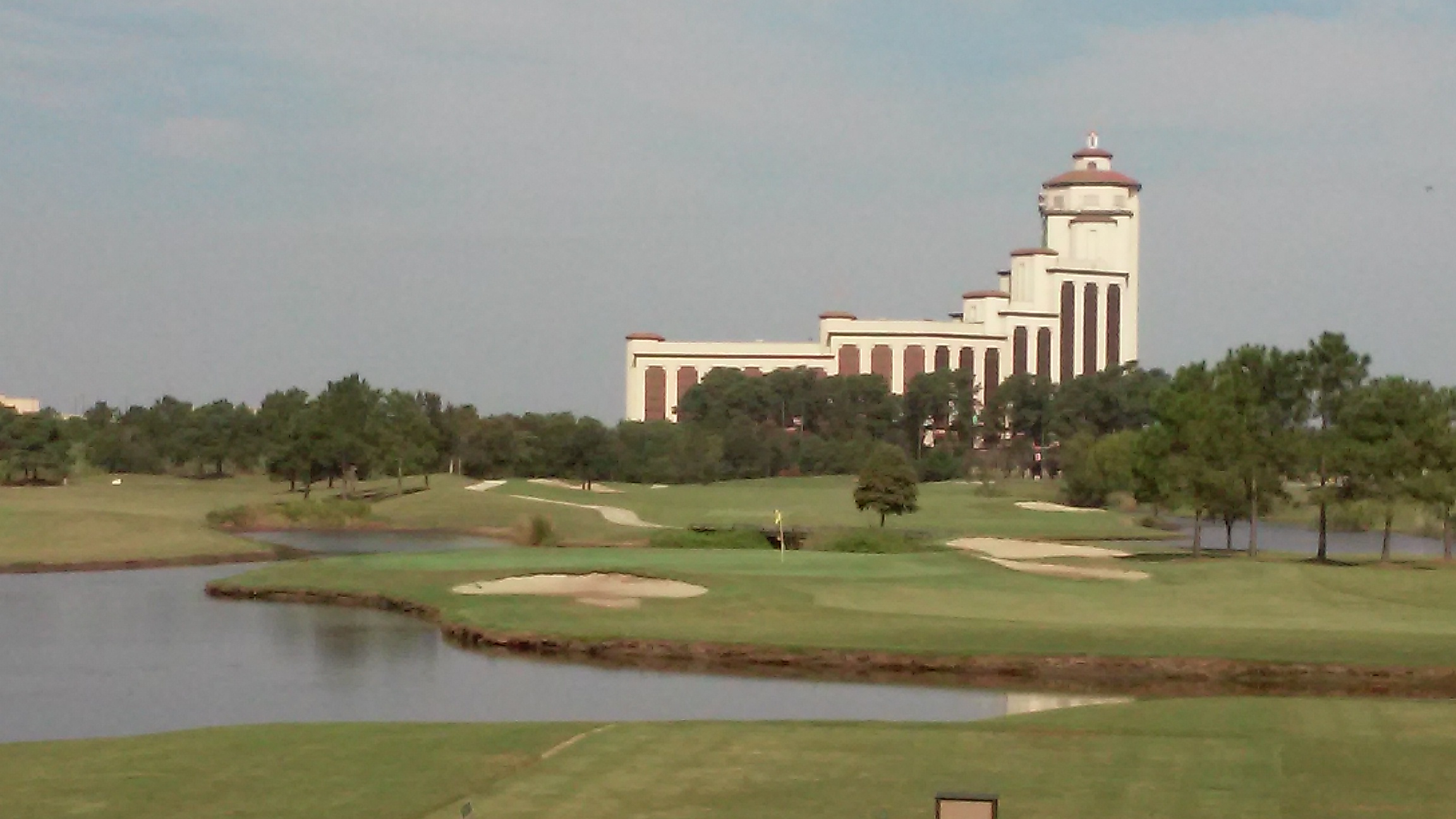 The par-3 eighth hole at Contraband Bayou